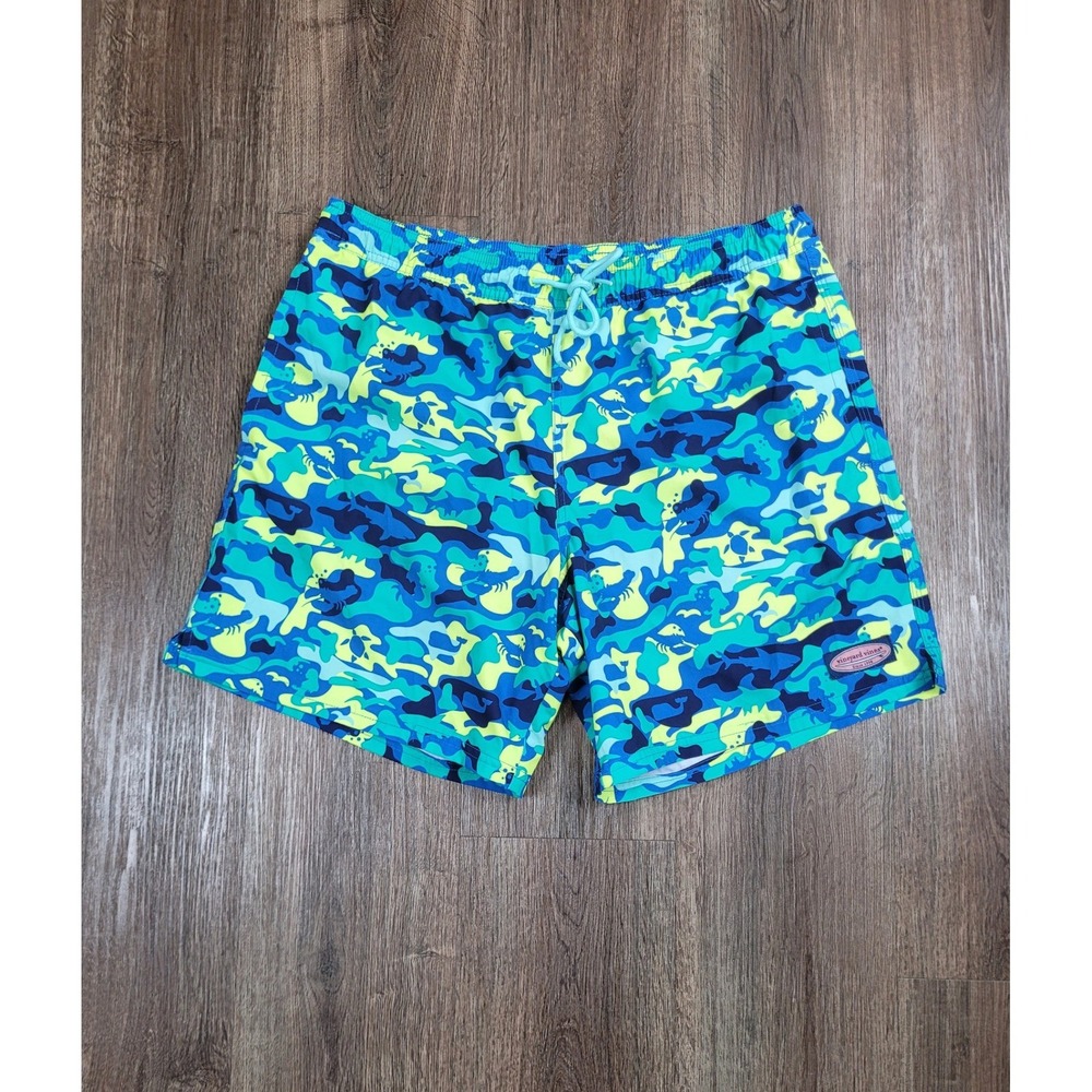 Vineyard Vines Chappy Swim Trunks Mens L Blue Green Shark Camo Ocean Print
